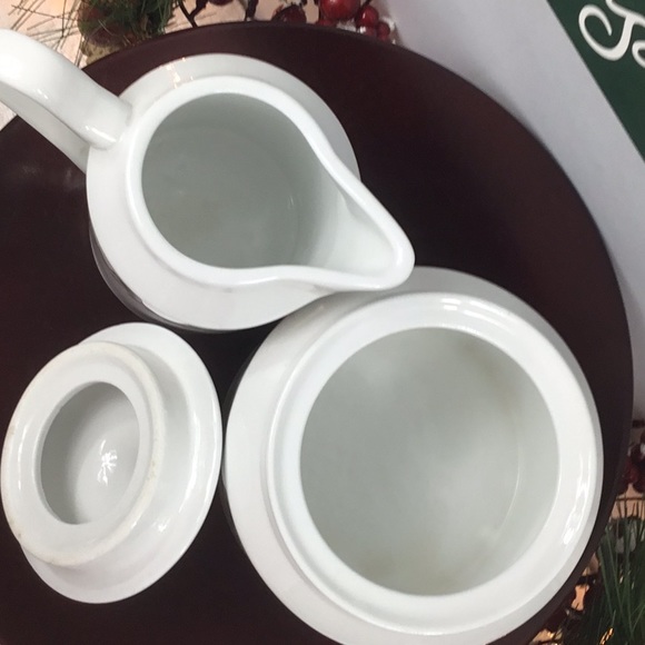 ✅☕️🍶”GORGEOUS VINTAGE CREAM & SUGER SET”🍶☕️✅ - Picture 3 of 4